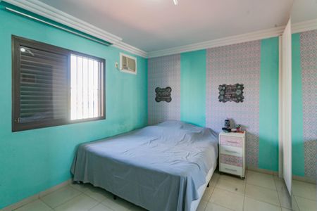 Casa à venda com 338m², 3 quartos e 6 vagasQuarto 1