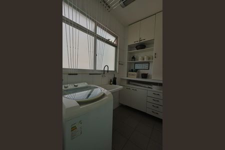 Apartamento à venda com 100m², 3 quartos e 2 vagasÁrea de Serviço