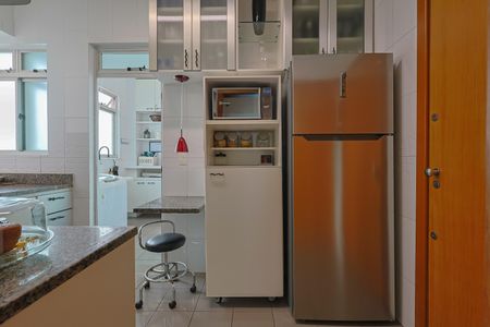 Apartamento à venda com 100m², 3 quartos e 2 vagasCozinha