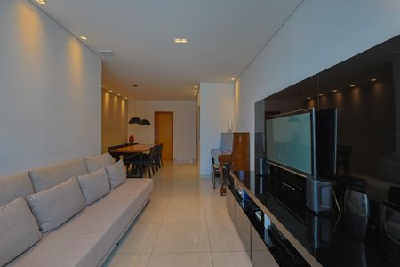 Sala de apartamento à venda com 3 quartos, 100m² em Coracao de Jesus, Belo Horizonte