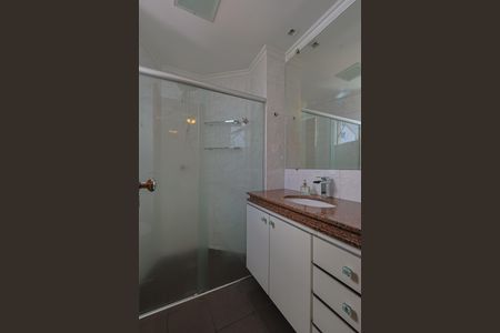 Apartamento à venda com 100m², 3 quartos e 2 vagasBanheiro da Suíte