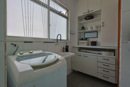 Apartamento à venda com 100m², 3 quartos e 2 vagasÁrea de Serviço