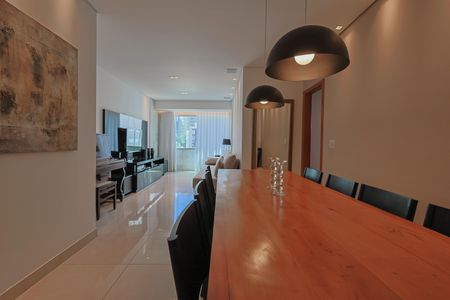 Apartamento à venda com 100m², 3 quartos e 2 vagasSala