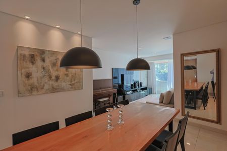 Sala de apartamento à venda com 3 quartos, 100m² em Coracao de Jesus, Belo Horizonte