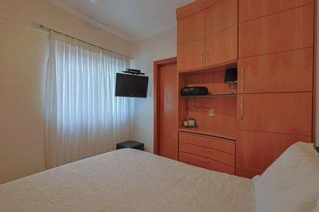 Apartamento à venda com 100m², 3 quartos e 2 vagasQuarto 3 - Suíte