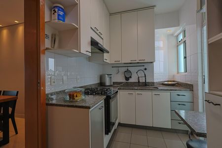 Apartamento à venda com 100m², 3 quartos e 2 vagasCozinha