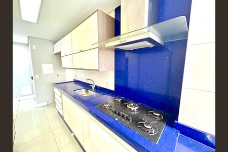 Apartamento para alugar com 83m², 2 quartos e 2 vagas