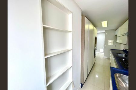 Apartamento para alugar com 83m², 2 quartos e 2 vagas