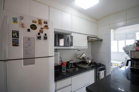 Apartamento à venda com 56m², 2 quartos e 1 vagaCozinha 