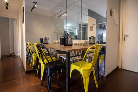 Sala de apartamento à venda com 2 quartos, 56m² em Vila Andrade, São Paulo