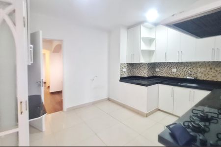 Casa para alugar com 322m², 3 quartos e 4 vagasCozinha