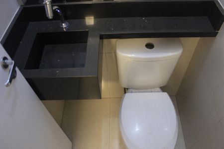 Casa para alugar com 322m², 3 quartos e 4 vagasLavabo