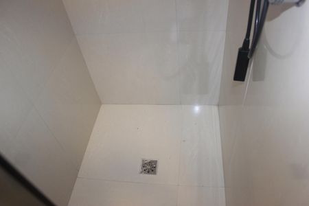 Casa para alugar com 322m², 3 quartos e 4 vagasBanheiro da Suíte 1