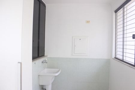 Casa para alugar com 322m², 3 quartos e 4 vagasLavanderia