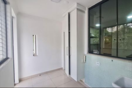 Casa para alugar com 322m², 3 quartos e 4 vagasLavanderia