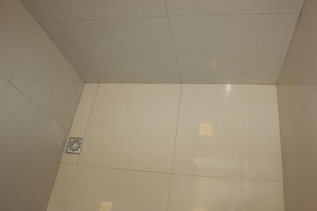 Casa para alugar com 322m², 3 quartos e 4 vagasBanheiro da Suíte 2