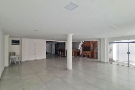 Casa para alugar com 322m², 3 quartos e 4 vagasSalão de festas/ Garagem