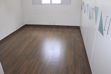 Casa para alugar com 322m², 3 quartos e 4 vagasSuíte 1
