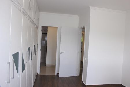 Casa para alugar com 322m², 3 quartos e 4 vagasSuíte 1