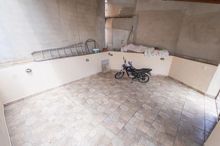 Casa à venda com 140m², 3 quartos e 2 vagas Casa à venda com 140m², 3 quartos e 2 vagasGaragem