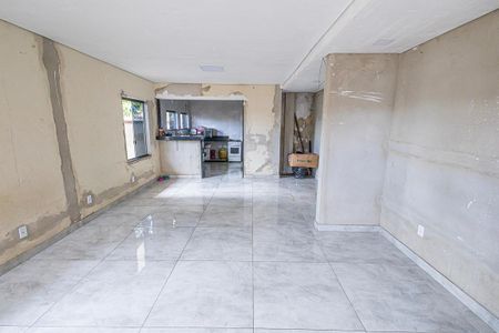 Sala de casa à venda com 3 quartos, 140m² em São João Batista, Belo Horizonte