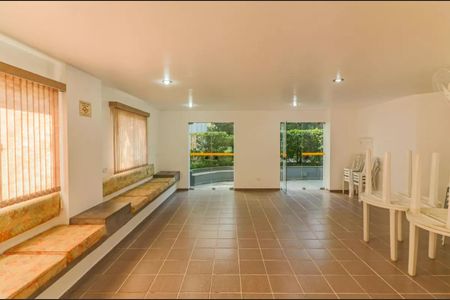 Apartamento à venda com 74m², 2 quartos e 1 vagaÁrea comum - Salão de festas