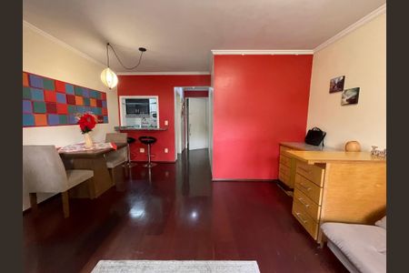 Apartamento à venda com 74m², 2 quartos e 1 vagaSala