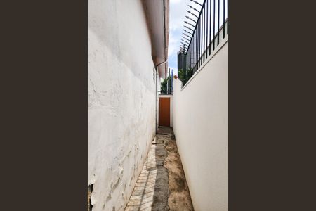 Casa para alugar com 60m², 1 quarto e sem vagaÁrea Comum 