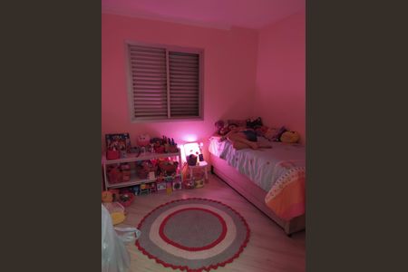 Apartamento à venda com 3 quartos, 55m² em Parque Maria Domitila, São Paulo