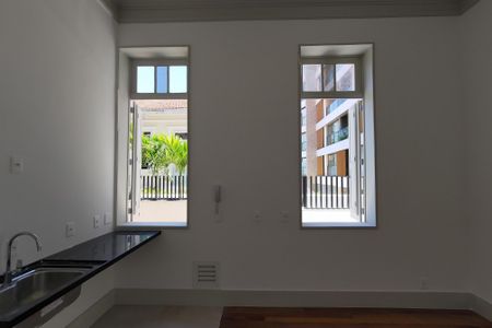 Casa de condomínio à venda com 71m², 1 quarto e 1 vagaSala