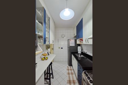 Apartamento à venda com 76m², 3 quartos e 1 vagaCozinha - Armários