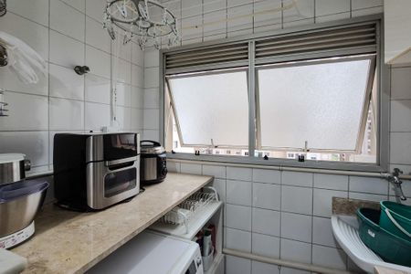 Apartamento à venda com 76m², 3 quartos e 1 vagaÁrea de Serviço