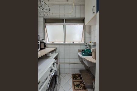 Apartamento à venda com 76m², 3 quartos e 1 vagaÁrea de Serviço