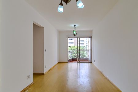 Sala de apartamento para alugar com 1 quarto, 60m² em Perdizes, São Paulo
