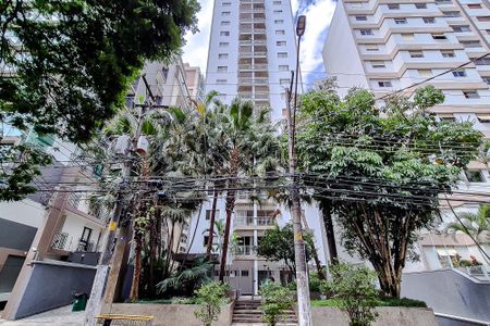 Apartamento para alugar com 60m², 1 quarto e 1 vagaFachada - Plaquinha
