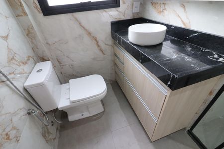 Casa para alugar com 150m², 3 quartos e sem vagaBanheiro da Suíte 1