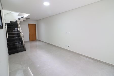 Sala de casa para alugar com 3 quartos, 150m² em Remédios, Osasco