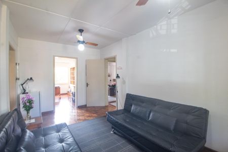 Casa à venda com 200m², 3 quartos e 3 vagasSala