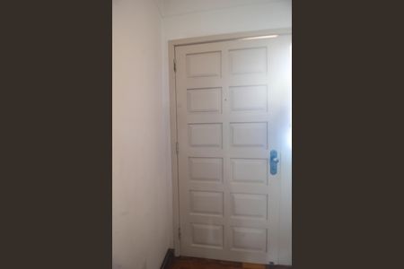 Casa à venda com 200m², 3 quartos e 3 vagasSala