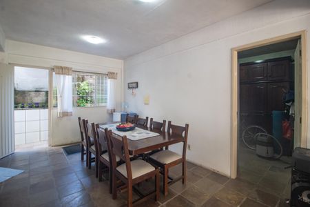 Casa à venda com 200m², 3 quartos e 3 vagasSala/Cozinha