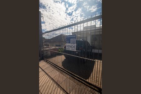 Casa à venda com 200m², 3 quartos e 3 vagasPlaca