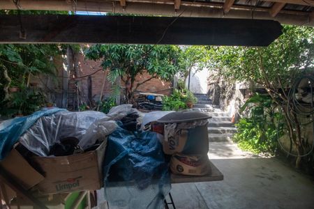 Casa à venda com 200m², 3 quartos e 3 vagasQuintal