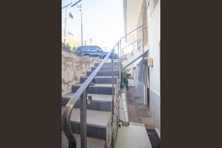 Casa à venda com 200m², 3 quartos e 3 vagasescada
