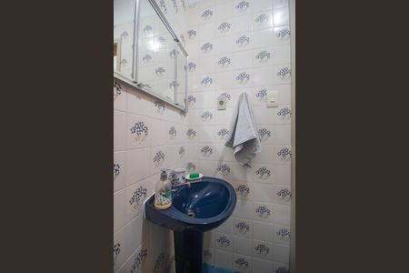 Casa à venda com 200m², 3 quartos e 3 vagasBanheiro