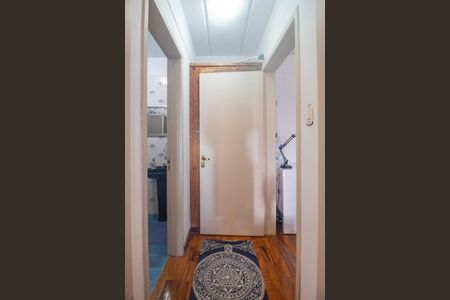 Casa à venda com 200m², 3 quartos e 3 vagasCorredor