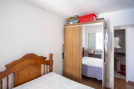 Apartamento à venda com 66m², 2 quartos e 1 vagaQuarto 2