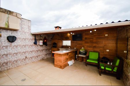 Casa à venda com 230m², 3 quartos e 4 vagasChurrasqueira