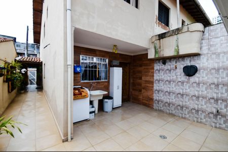 Casa à venda com 230m², 3 quartos e 4 vagasÁrea de Serviço