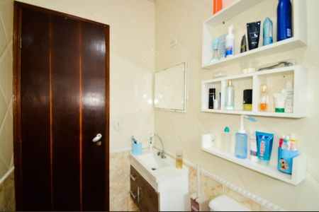 Casa à venda com 230m², 3 quartos e 4 vagasBanheiro Social