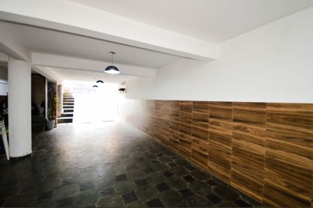 Casa à venda com 230m², 3 quartos e 4 vagasGaragem